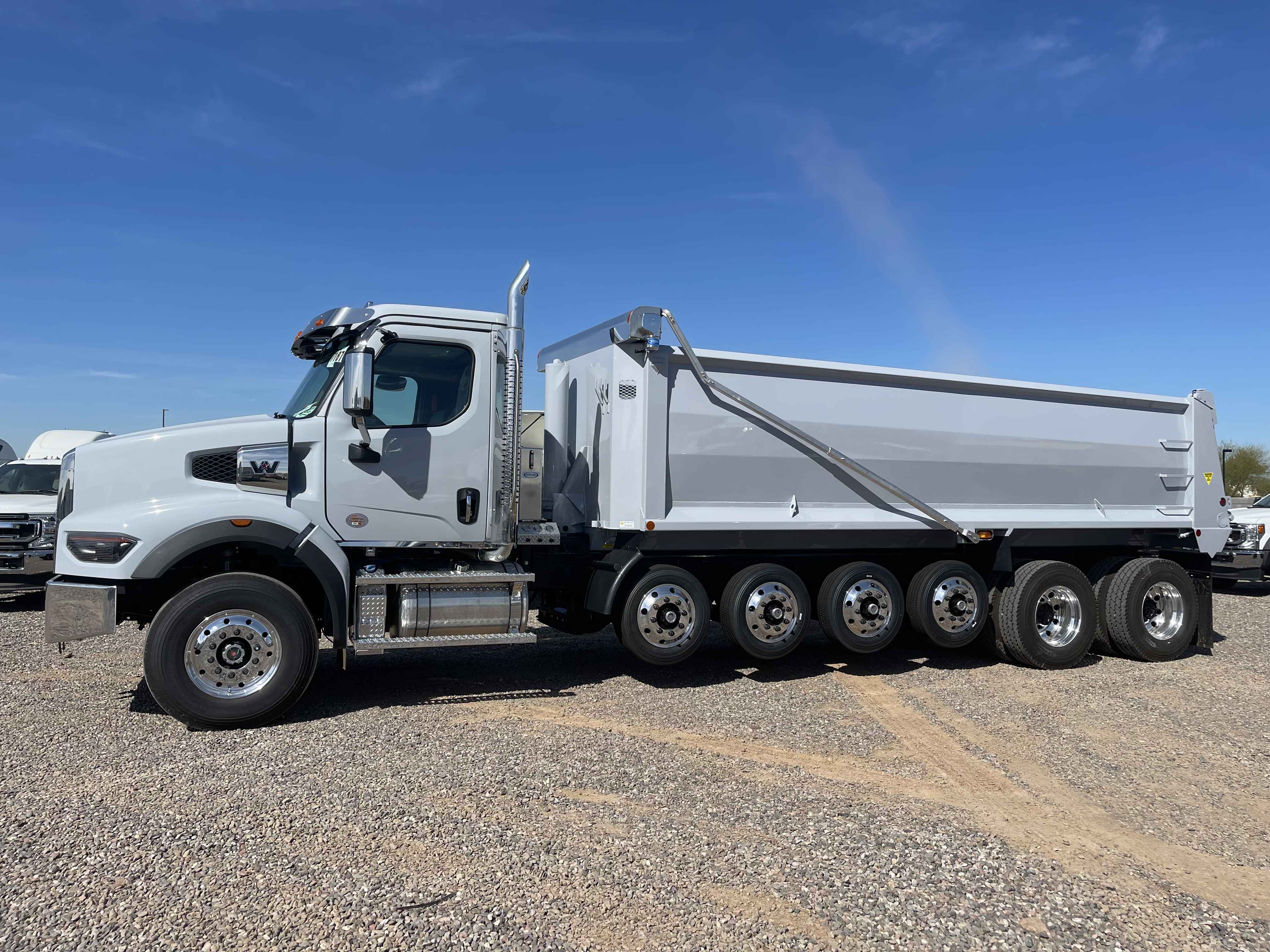 48 Hauling professional truck